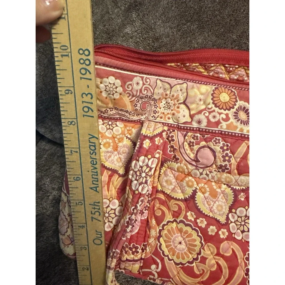 RETIRED 2009 Vera Bradley Raspberry Fizz Vera Tote Women's Purse
